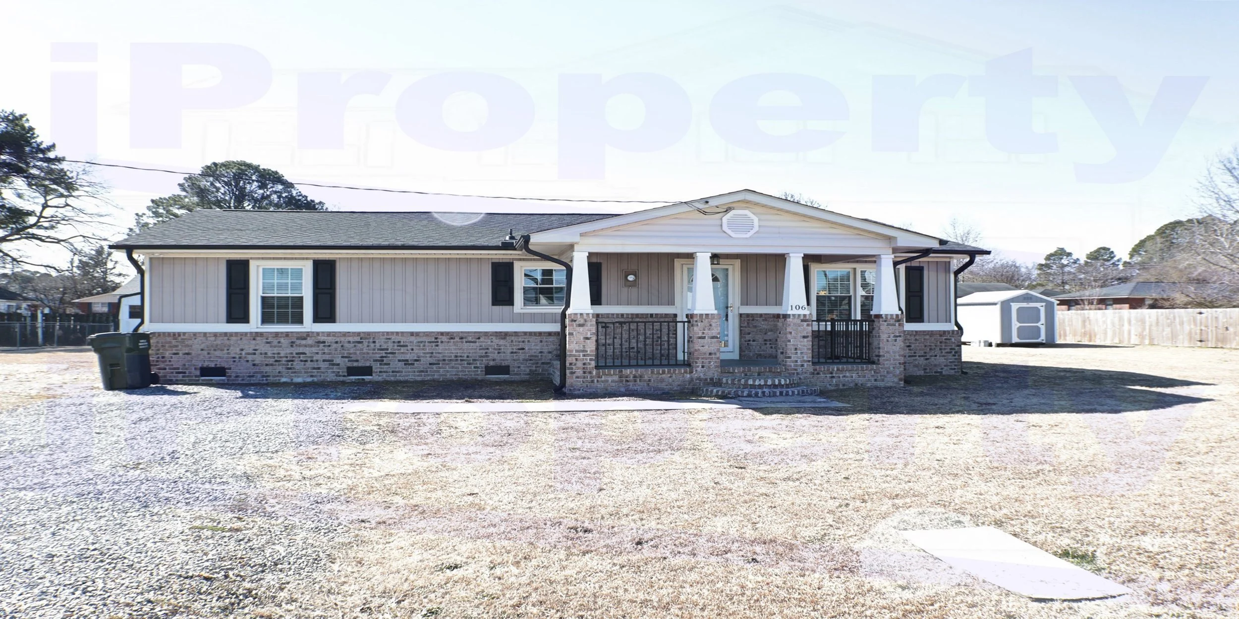 106 Smith - Front01.JPG