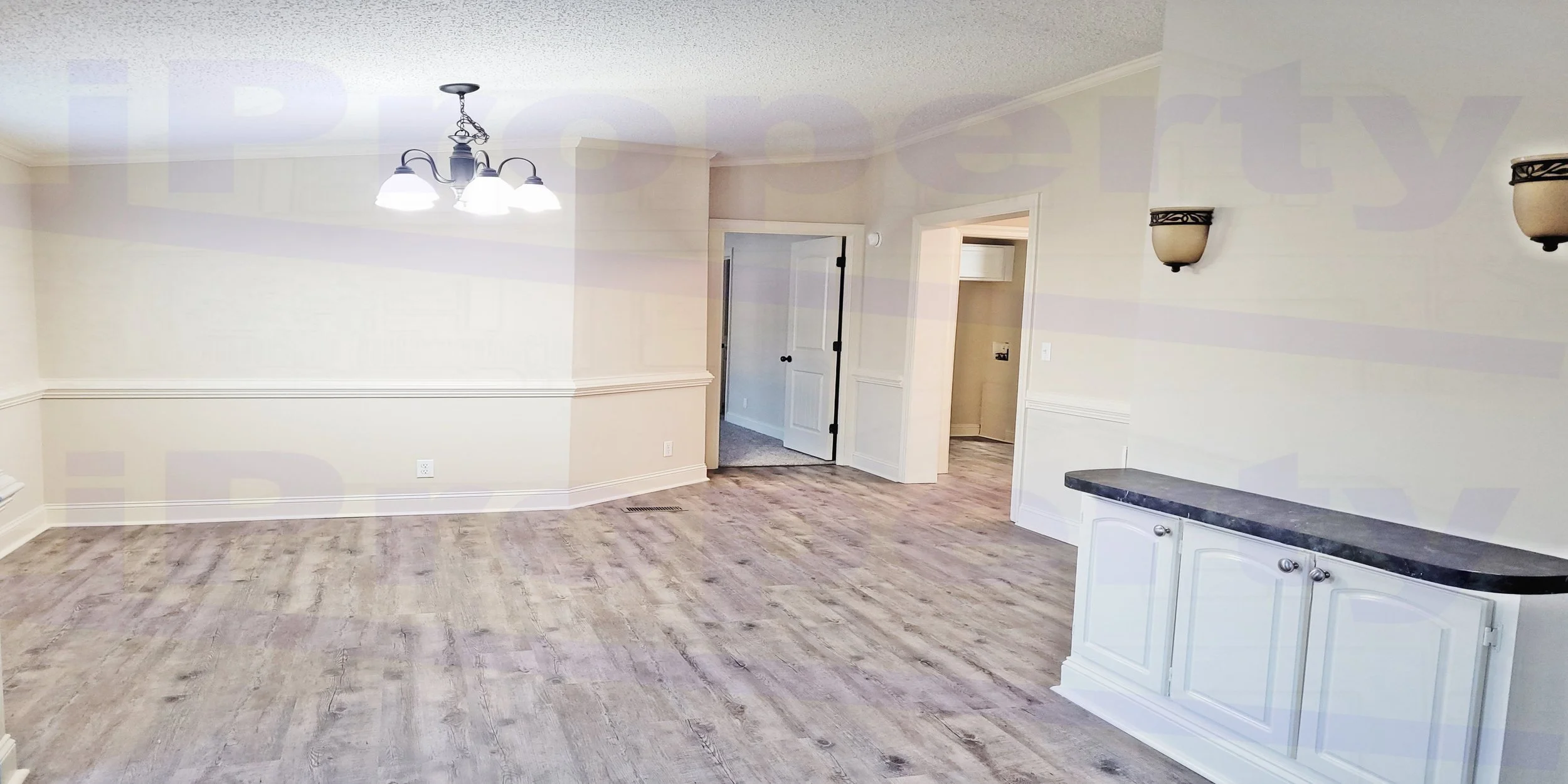 135 Ivey - DiningRoom01.jpg