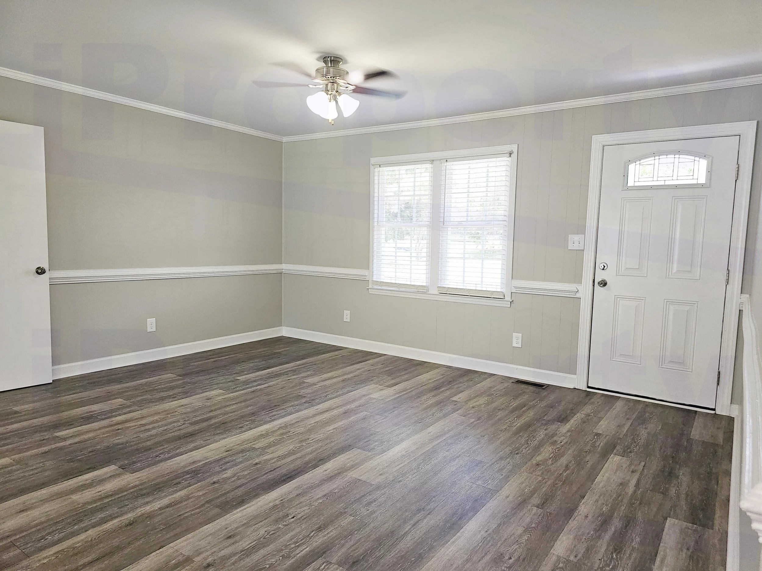 2609 Bay Valley - FamilyRoom-01.jpg