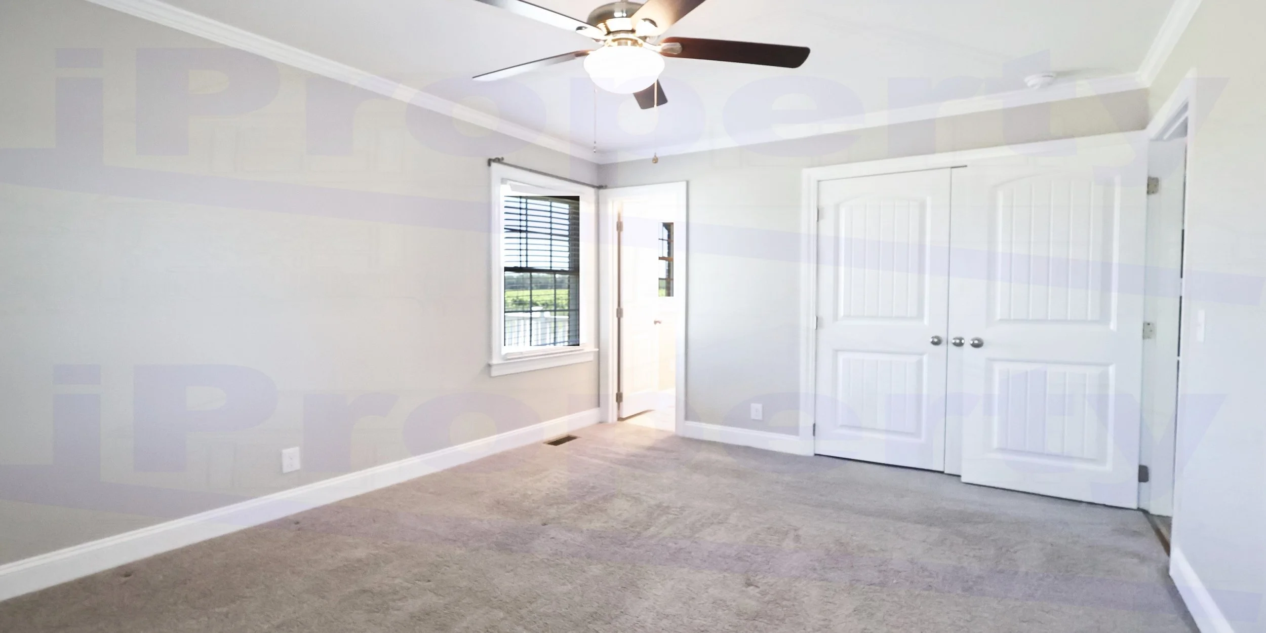 539 Rains xRds - MasterBedRoom-01.jpg