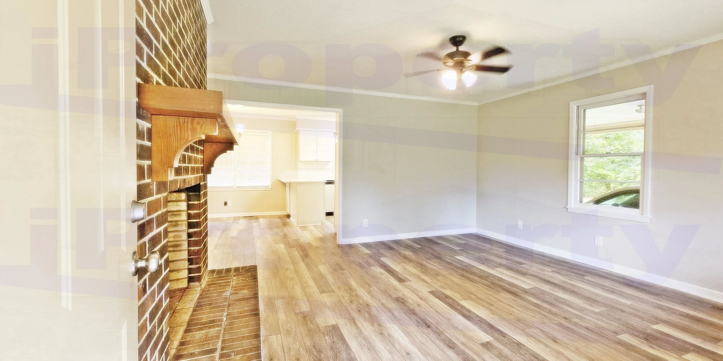 1248 Old Cornwallis - FamilyRoom04.jpg