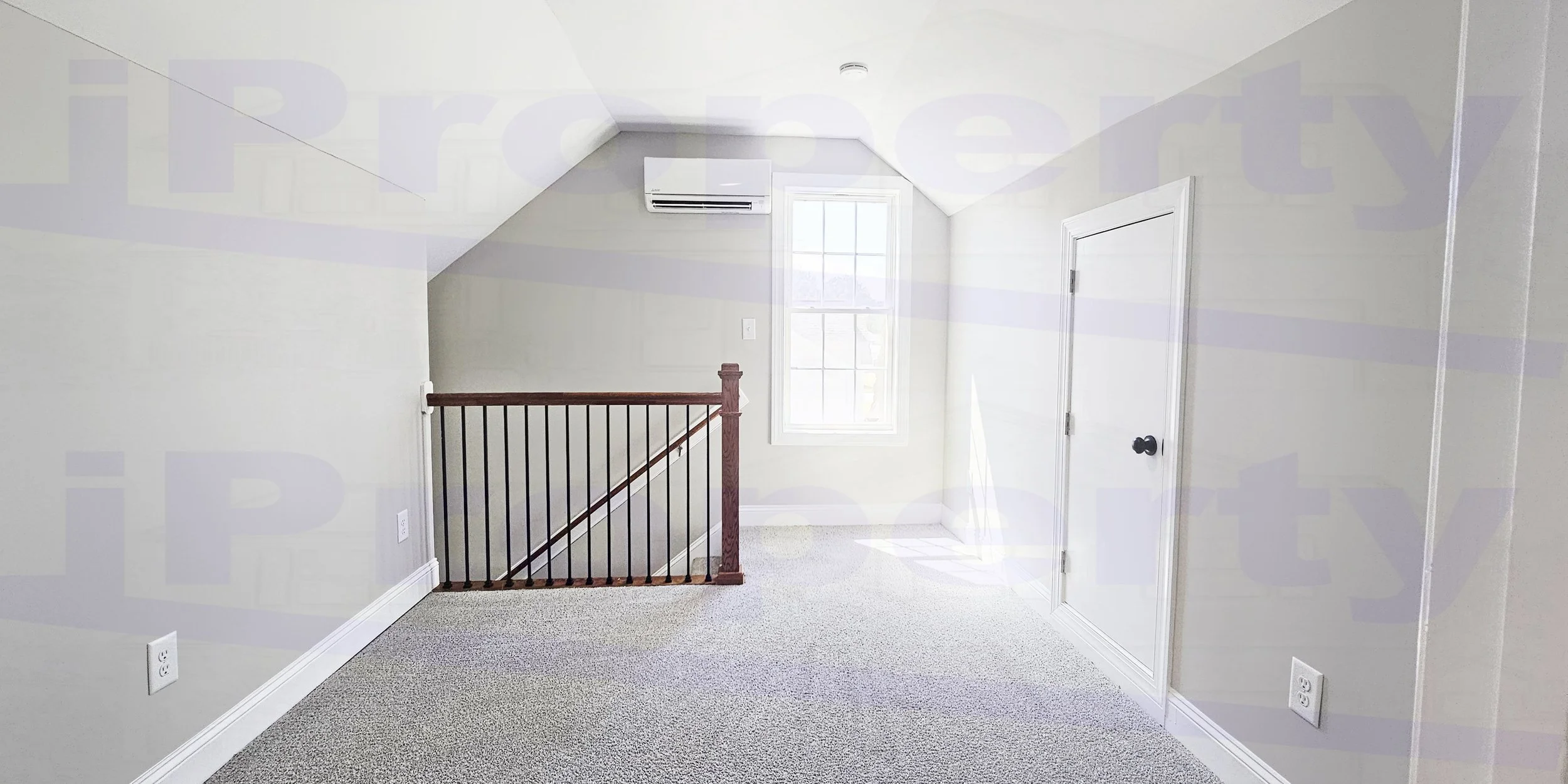 59 JC - BonusRoom02.jpg