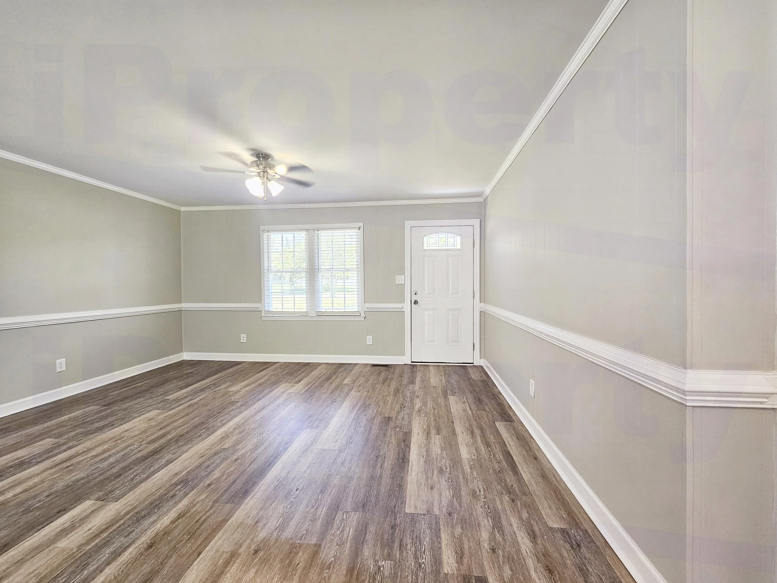 2609 Bay Valley - FamilyRoom-00.jpg