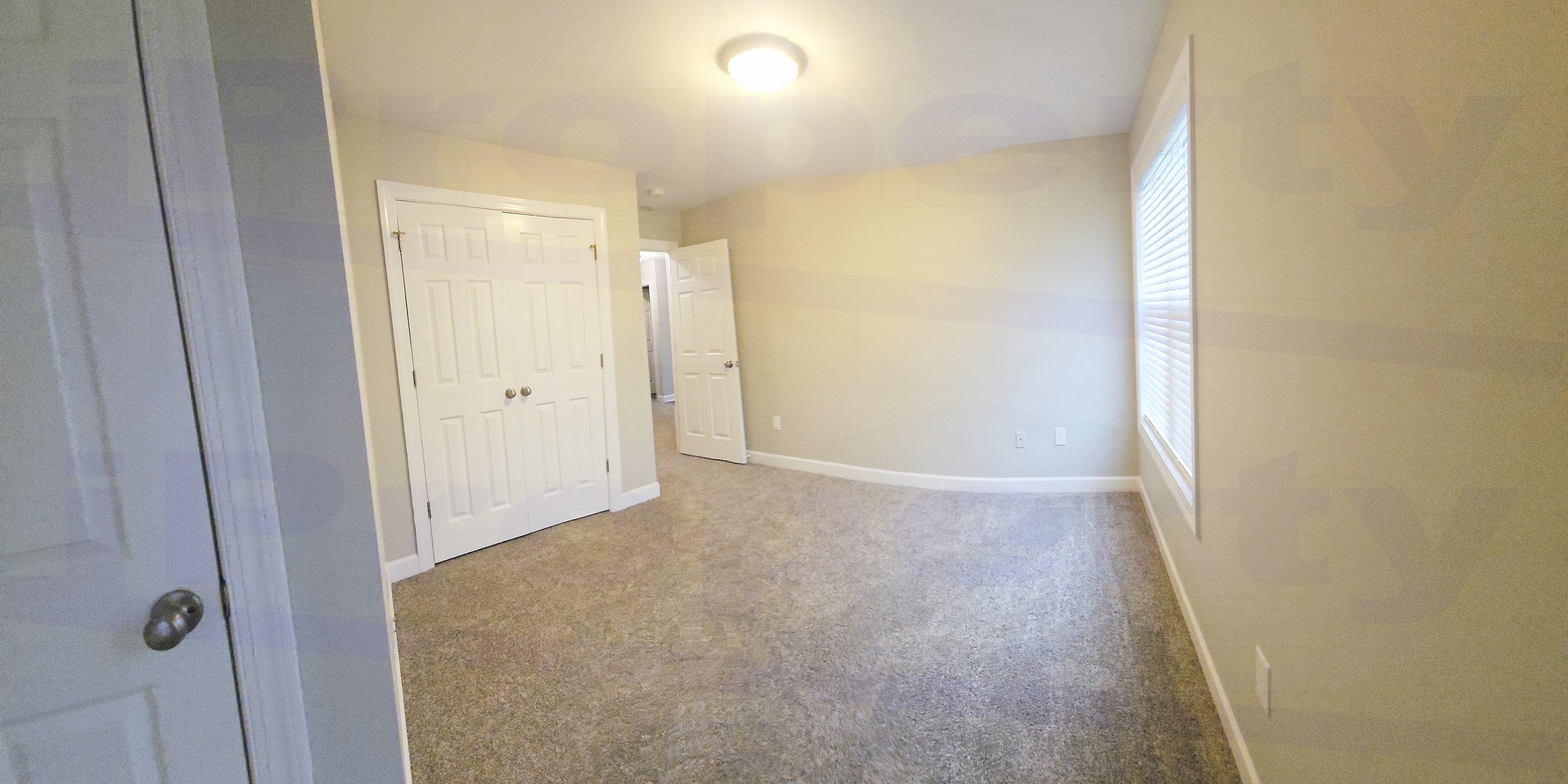 4631 Rains xRds - Bedroom4-01.jpg