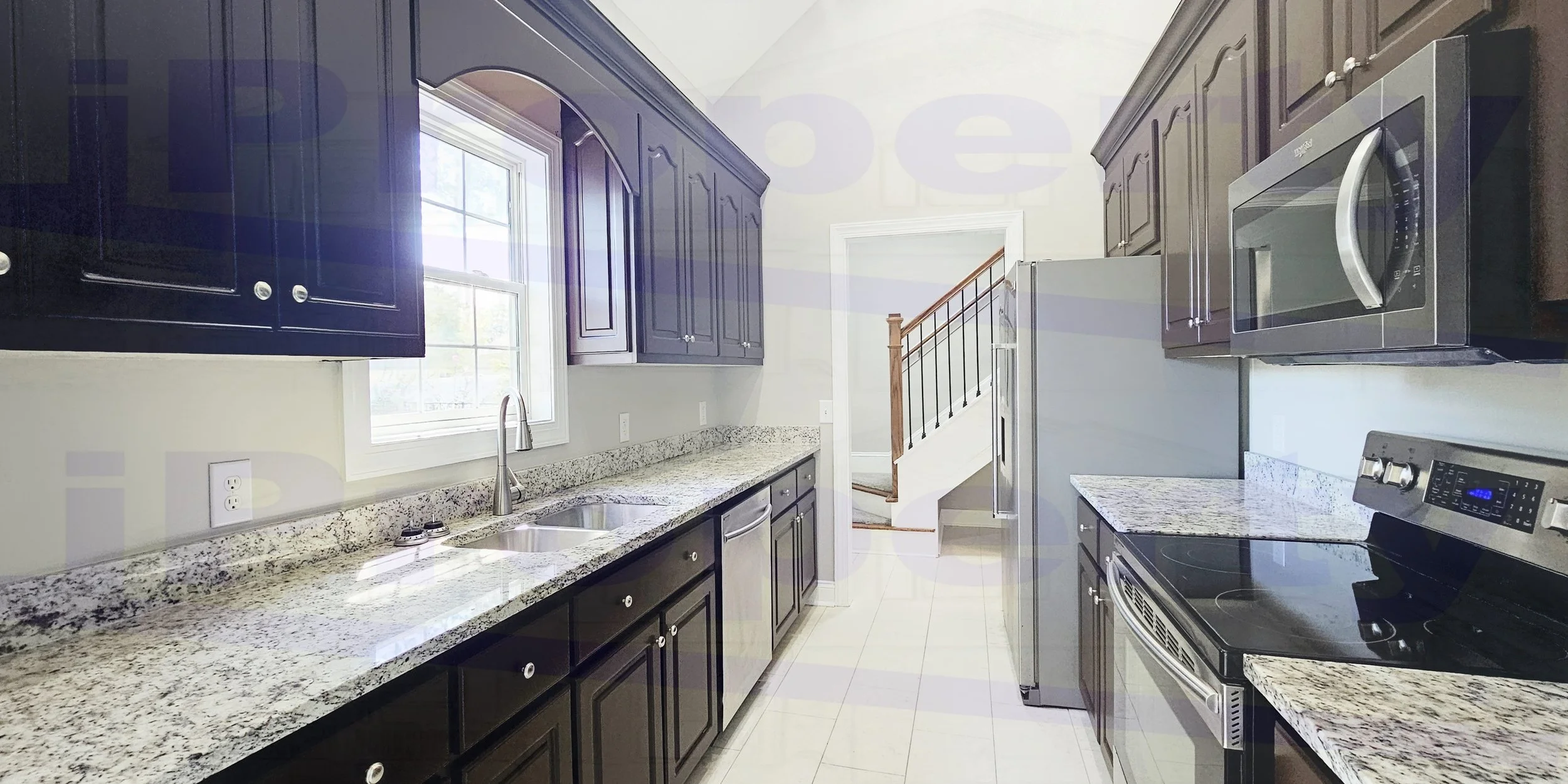59 JC - Kitchen01.jpg