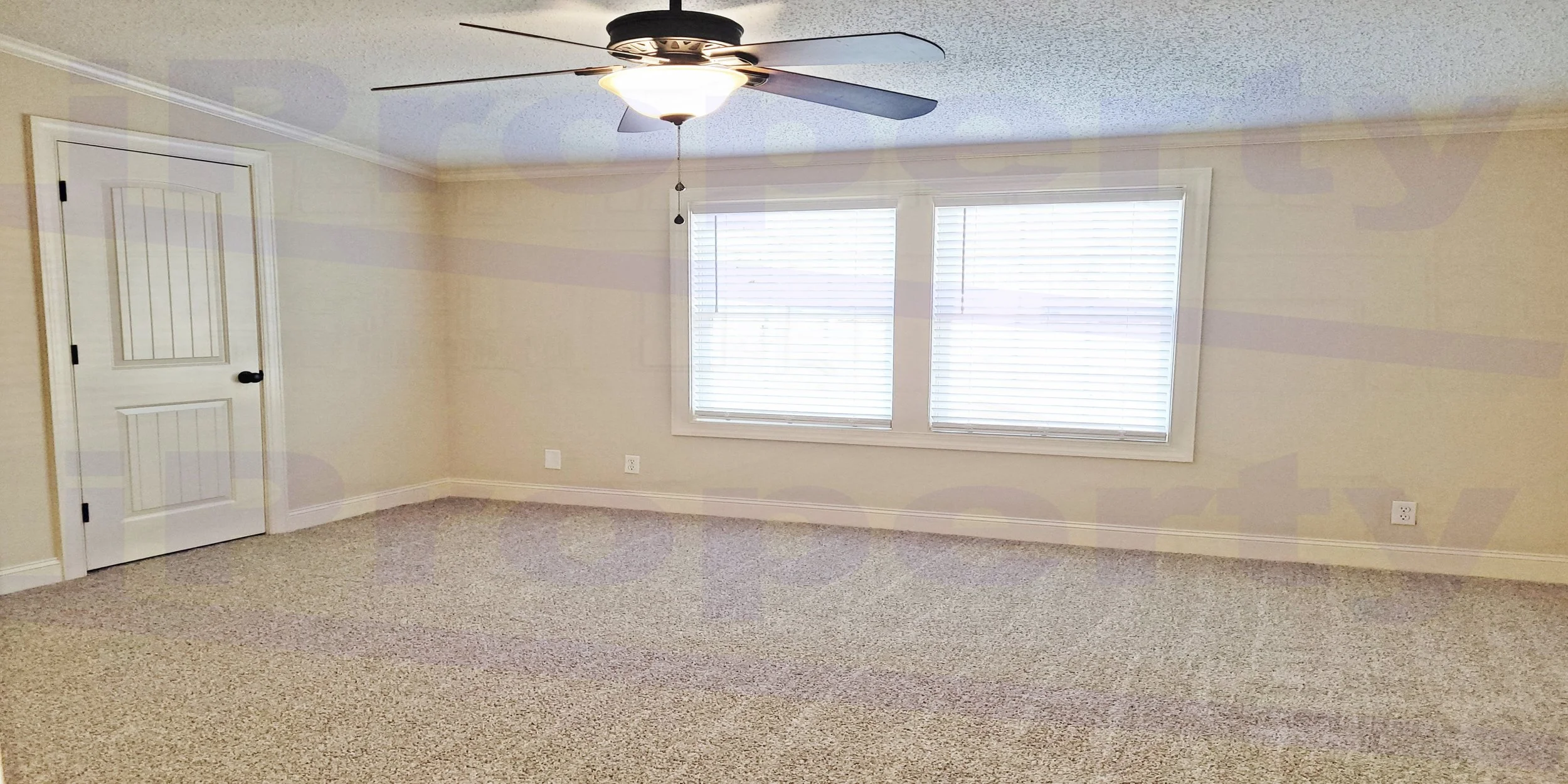 135 Ivey - Master BedRoom01.jpg