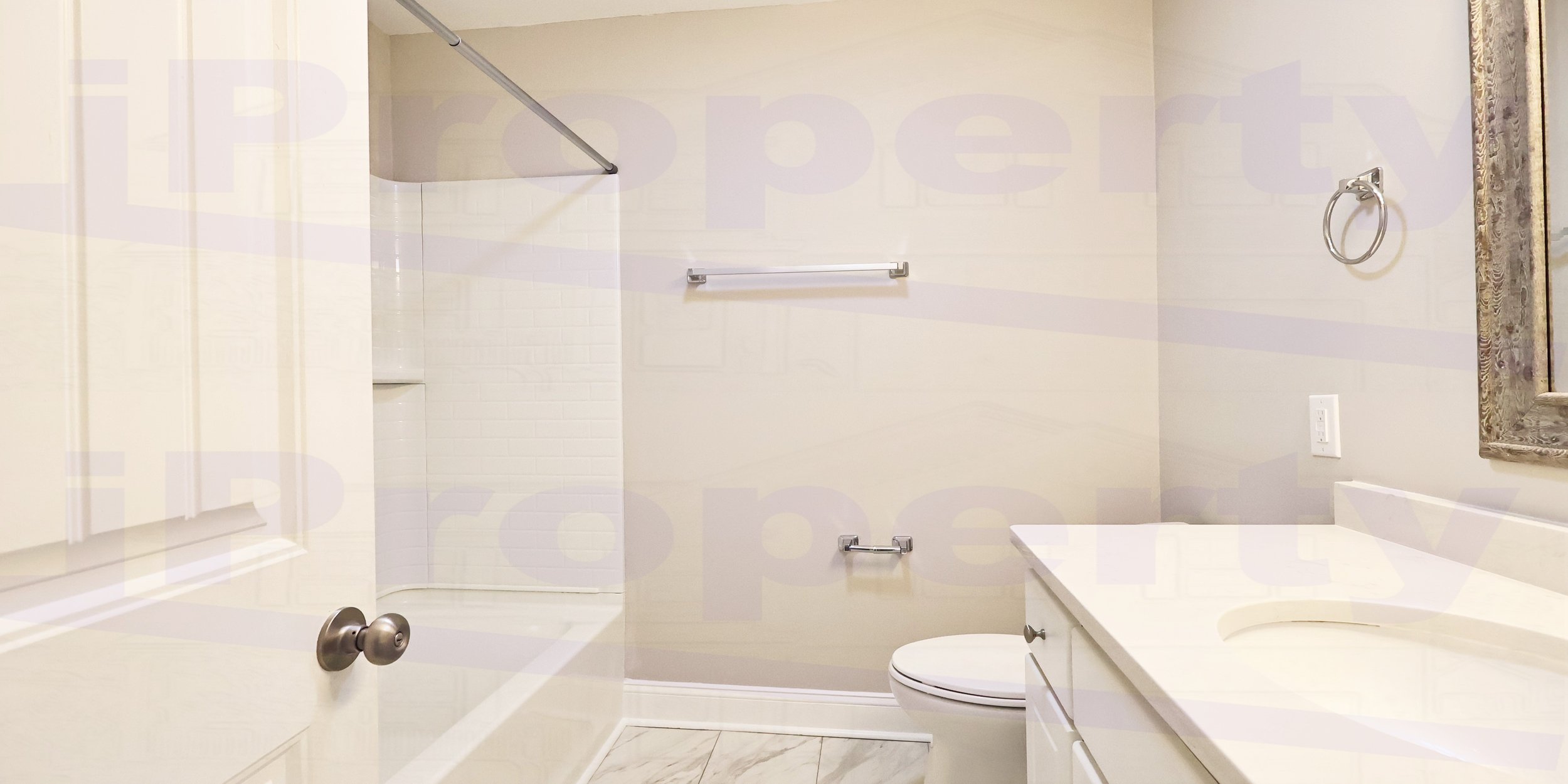 539 Rains xRds - BathRoom2-01.jpg