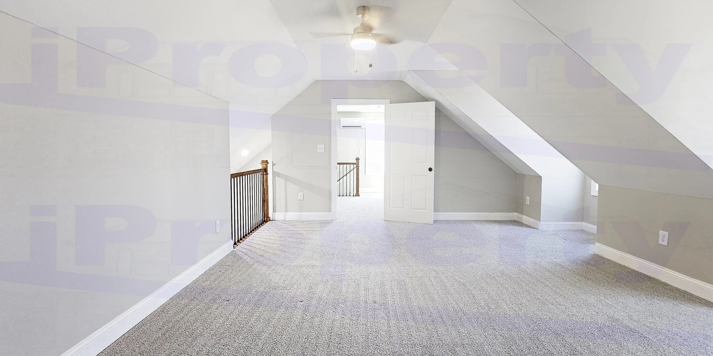 59 JC - BonusRoom03.jpg