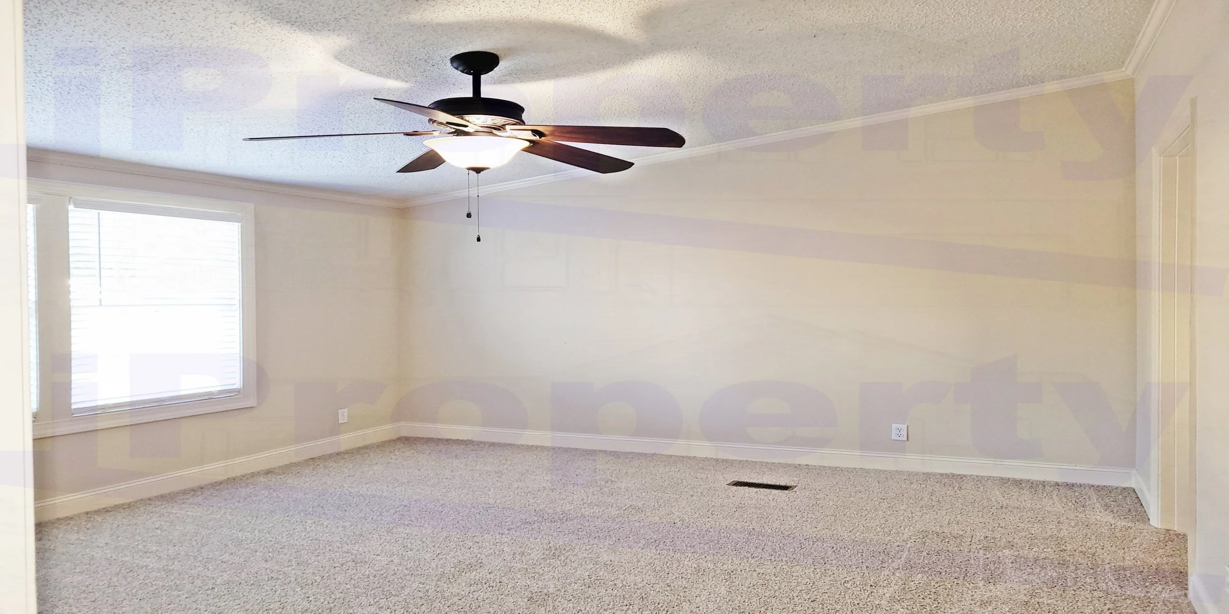 135 Ivey - Master BedRoom00.jpg