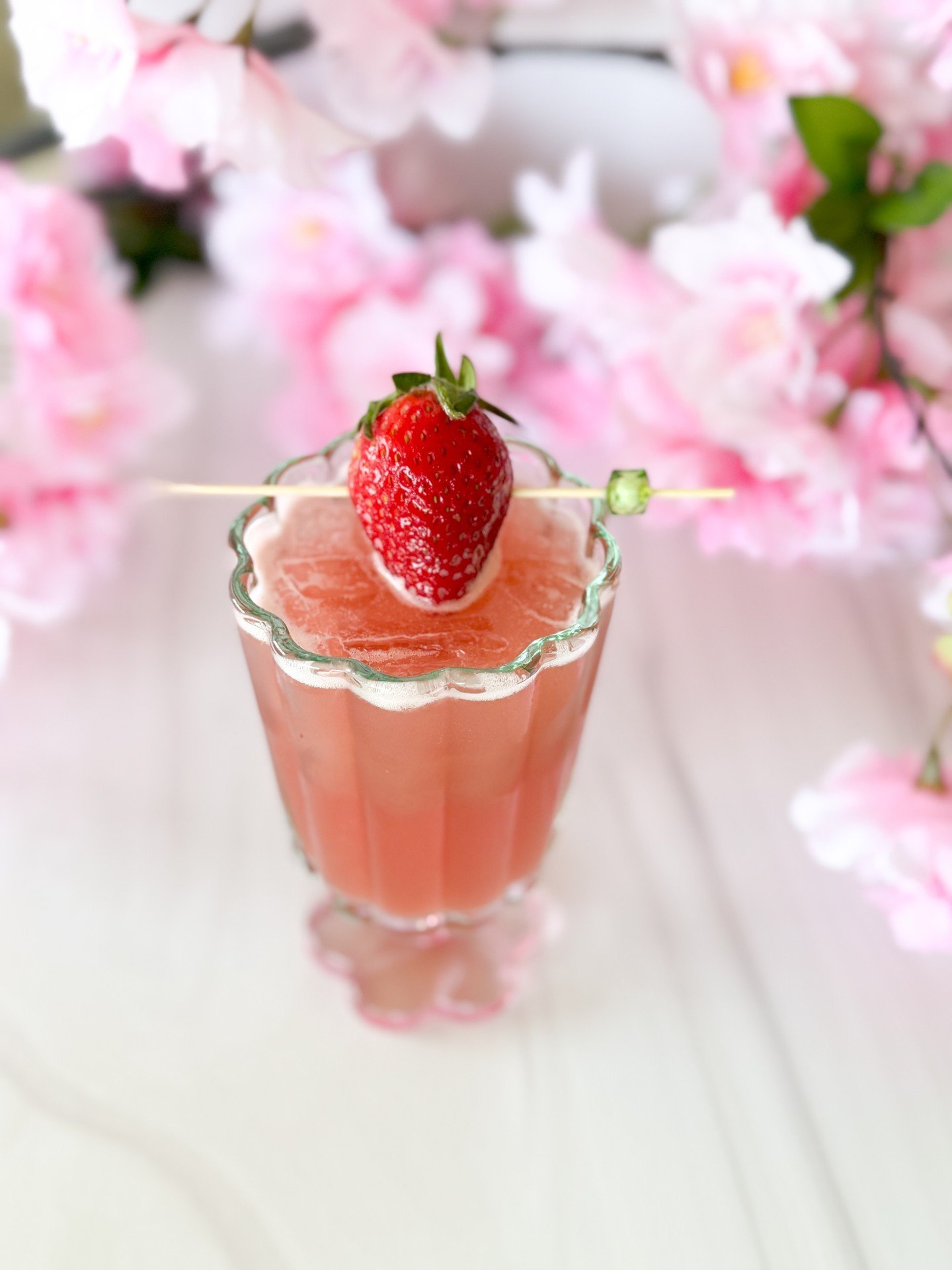 Join us this week for a specialty cocktail menu just for Apple Blossom! You'll find the following Blossom themed drinks: Appletini, Spiked Strawberry Lemonade, Pink French Martini, Pink Margarita, Princess Shot, and Gold Rush.

In case you missed the