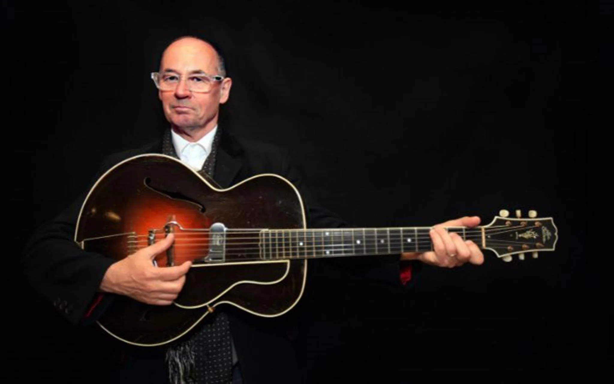 Andy Fairweather Low and The Lowriders