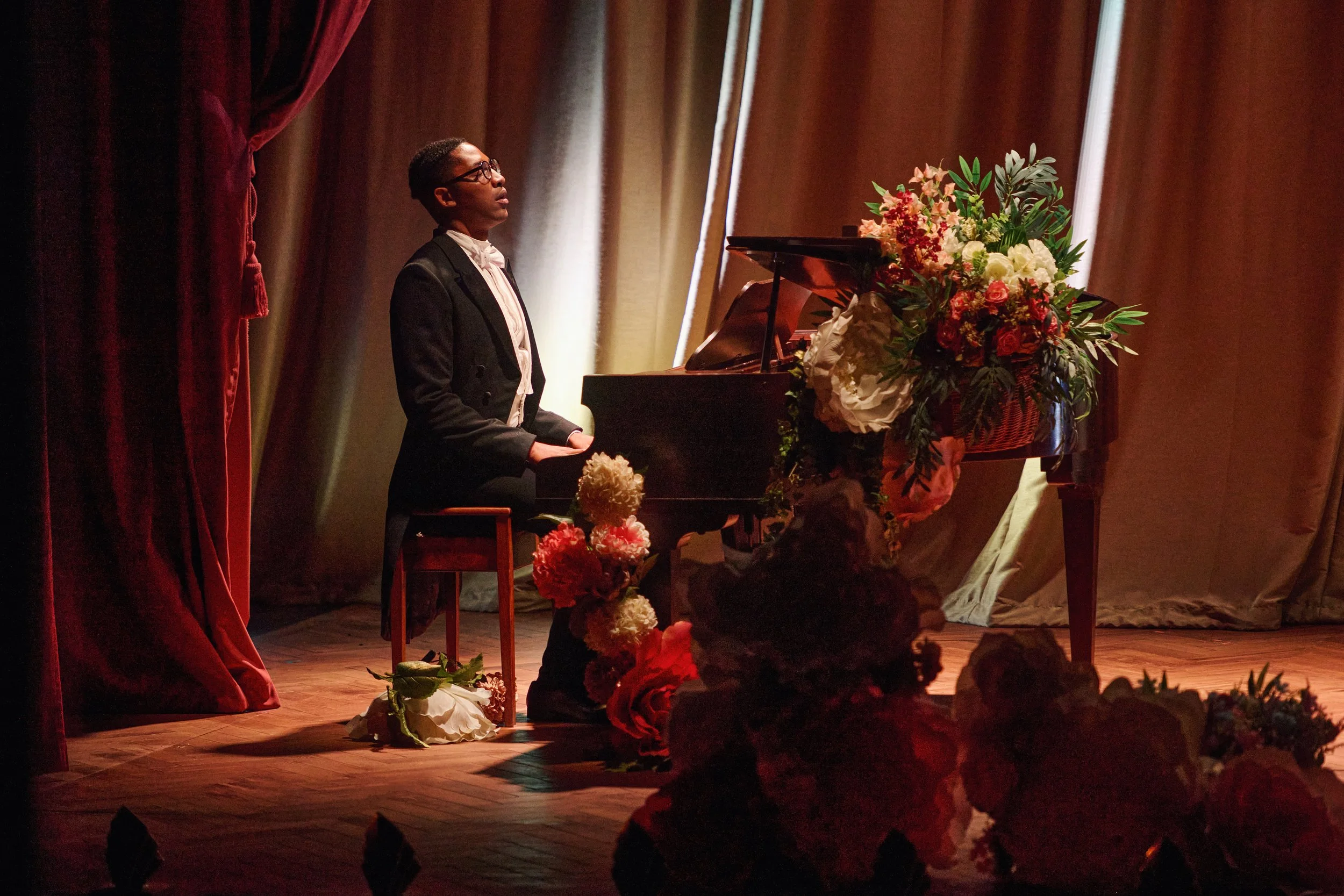 Glorious! 8 Matthew James Morrison Photo Chris Davis.jpg