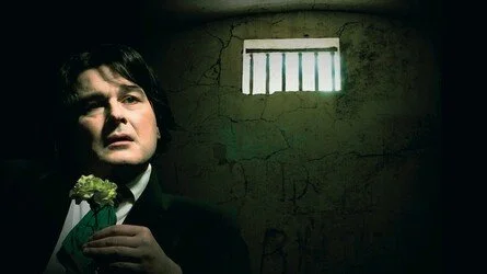 Suffolk theatre shows drama wilde