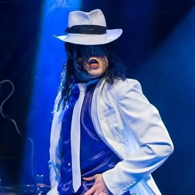 JACKSON: The Ultimate Tribute to the King of Pop