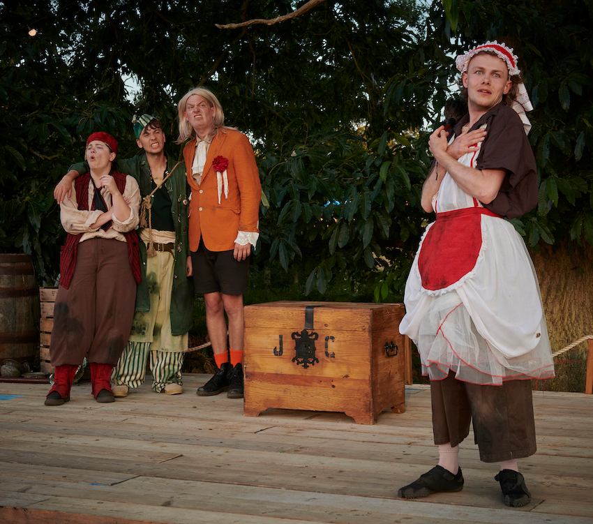 Joseph Russell as Maria, credit Bill Jackson.png