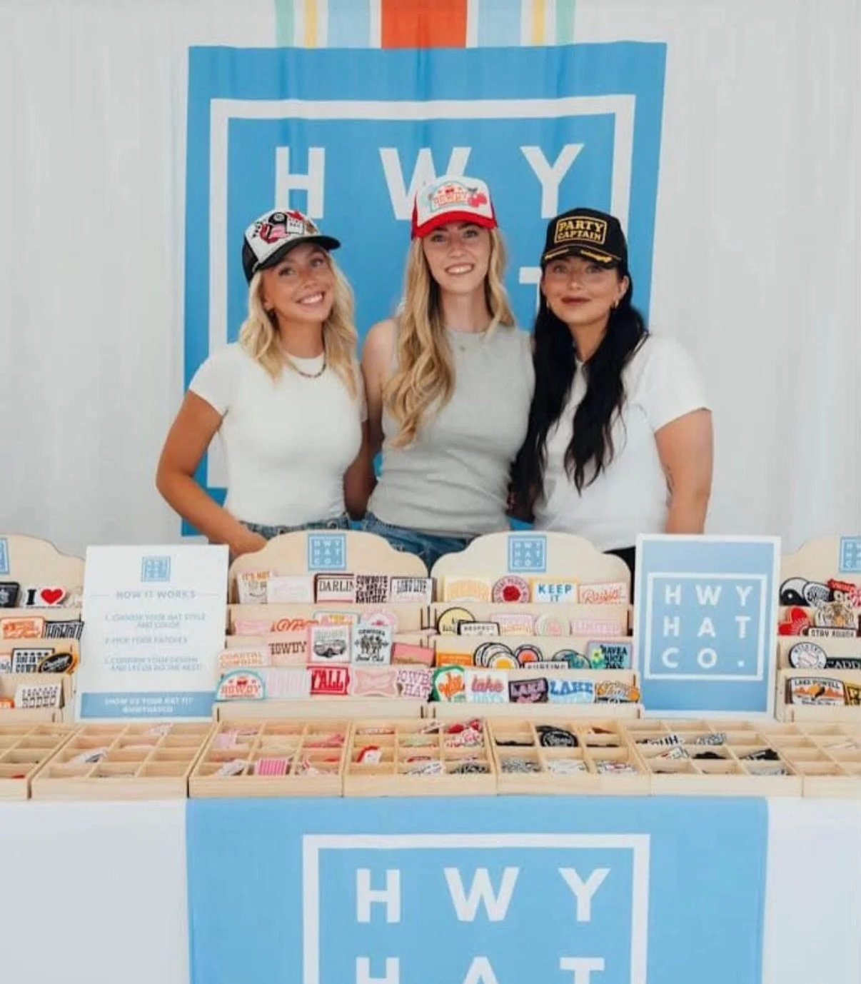 OK WE ARE SO EXCITED. 

@hwyhatco is coming to the 
JeniBee Summer Market 🇺🇸 

Come and celebrate summer with a new hat made just how you like it! 

They will be with us Monday,June 1st 5-8:30pm 
And Tuesday, June 2nd 10am - 2pm. 

At Carmelle 4075