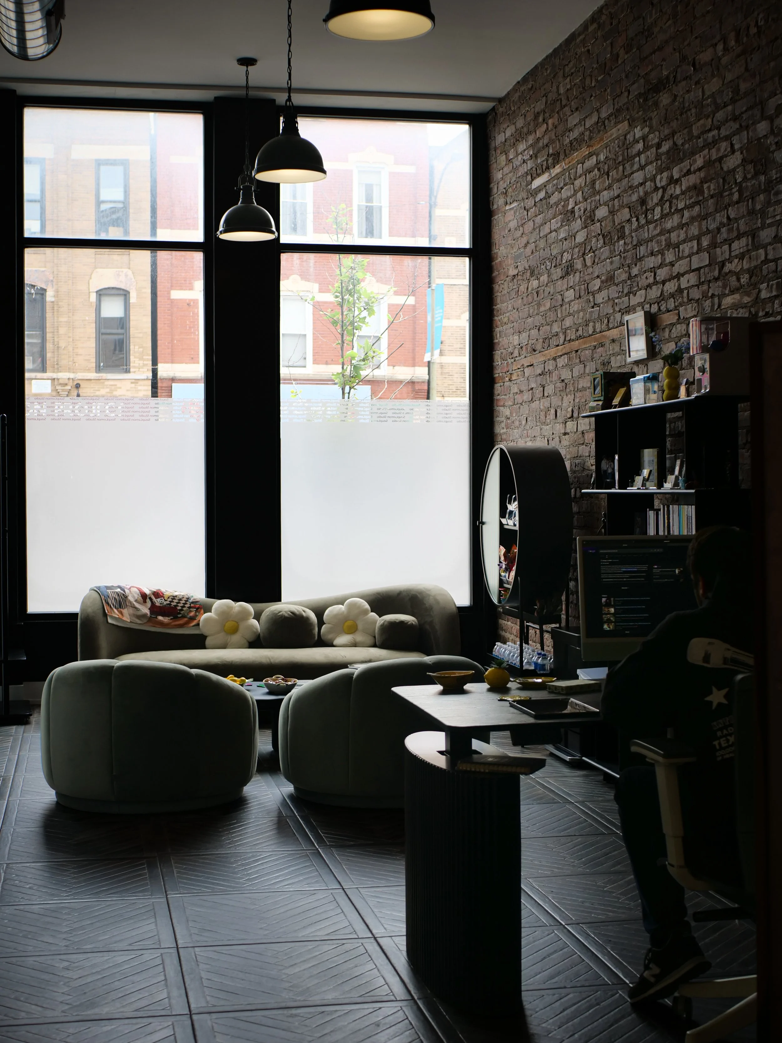 Waiting/lounge area.