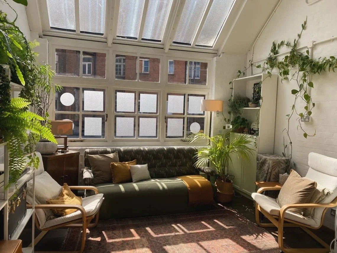 Very excited to welcome clients to a new space in Shoreditch, East London. Plenty of space and light, feels like home already ✨

#bodypsychotherapy #somatictherapy #relationaltherapy