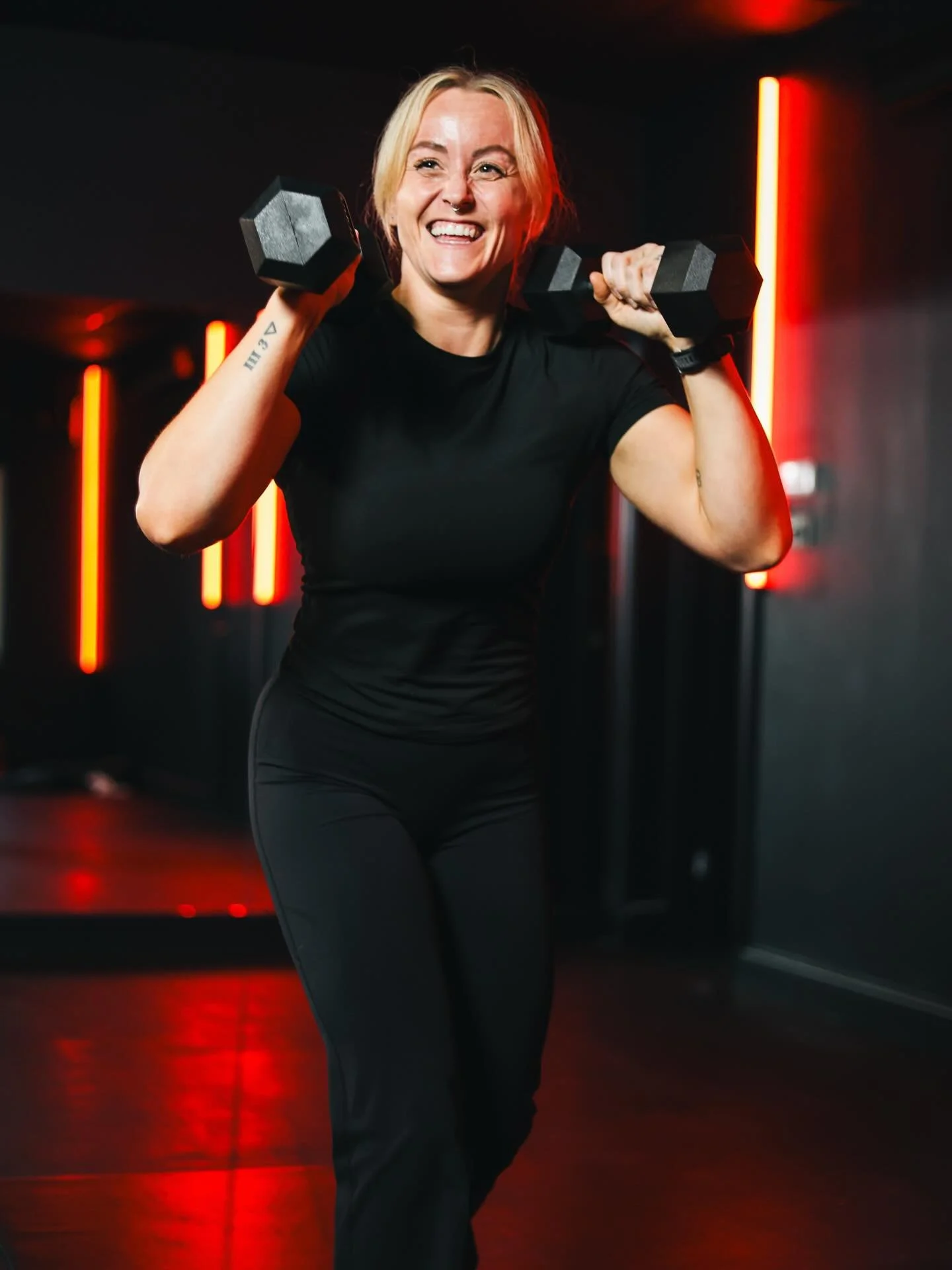 Up close. Personal. Functional as hell, that&rsquo;s Small Group PT at 4NT Fit.

This is where coaching meets community.

Semi-private sessions, capped numbers, and real attention on you am- your movement, your strength, your progress.

In 45 minutes