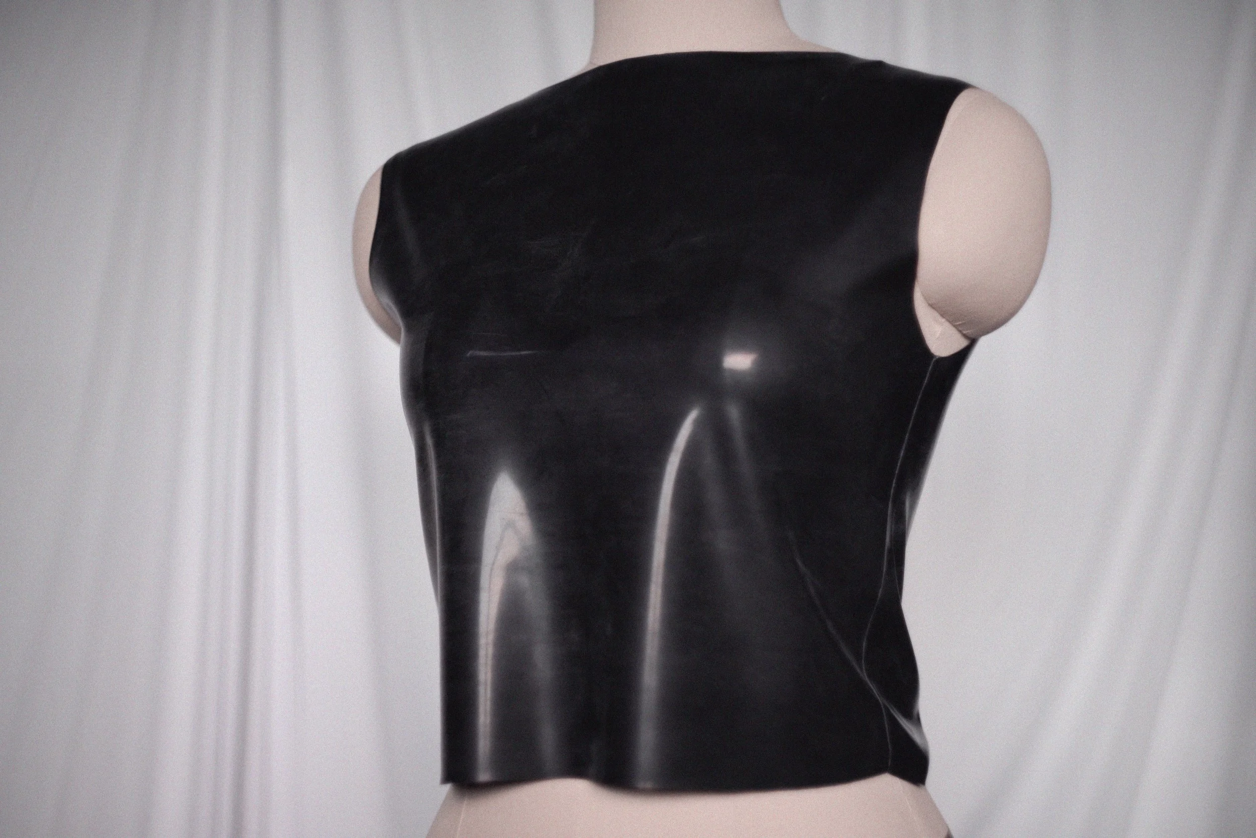 boxy cropped top