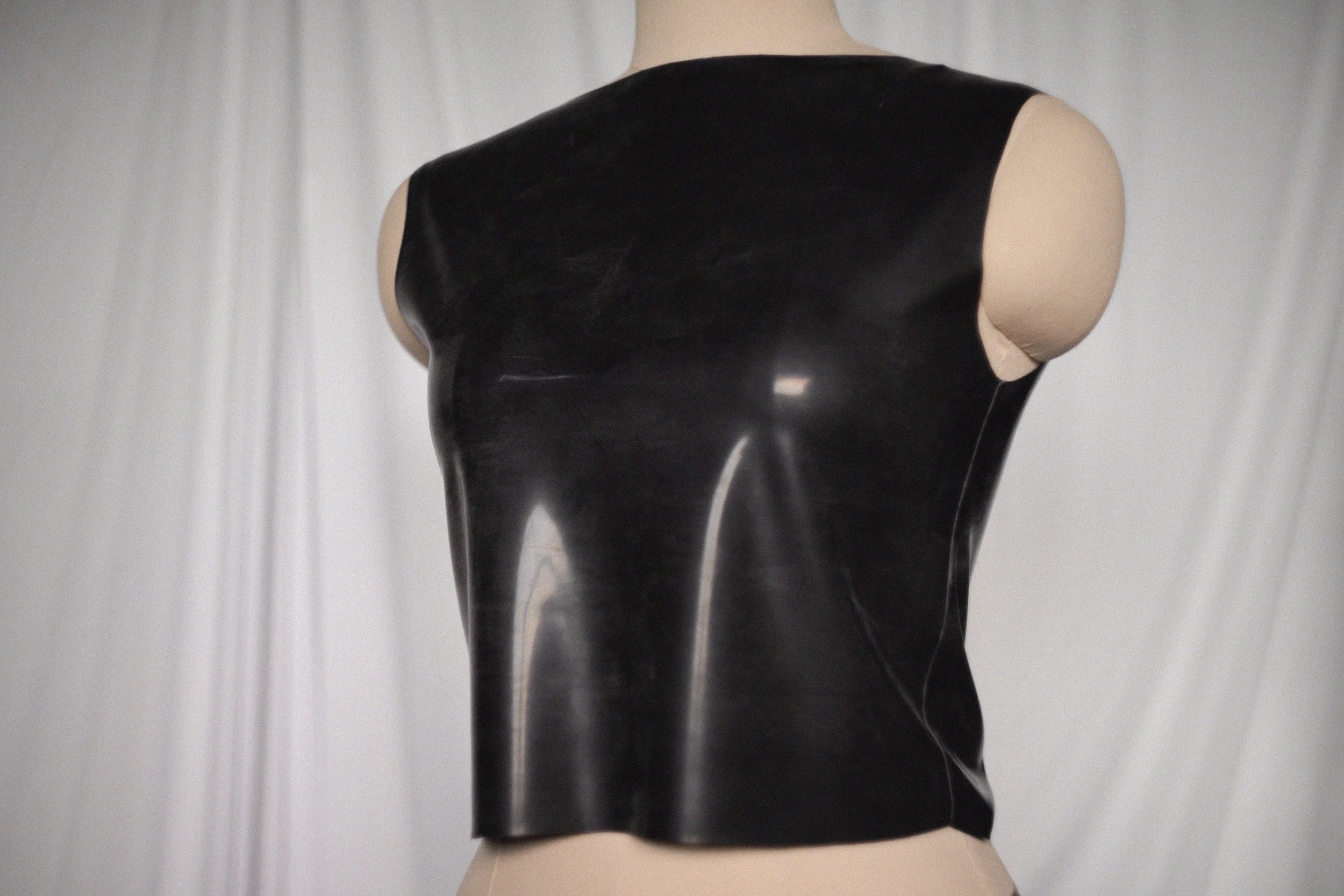 boxy cropped top