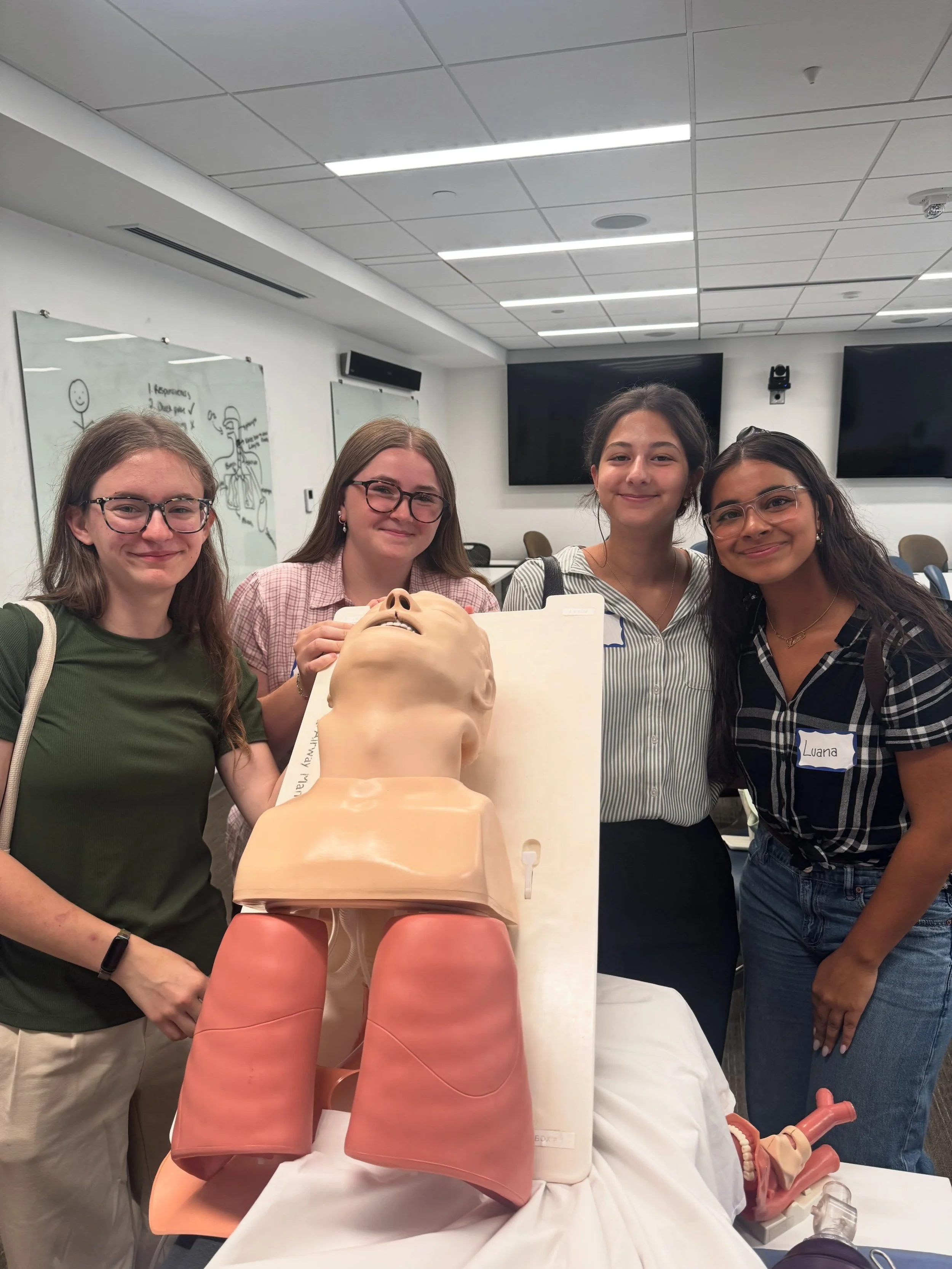 The students of @maldencatholic returned to MEDscience for a summer module. Yesterday, they learned the gel electrophoresis assay. Today, they staffed the emergency room to treat a patient. Great work, MC!