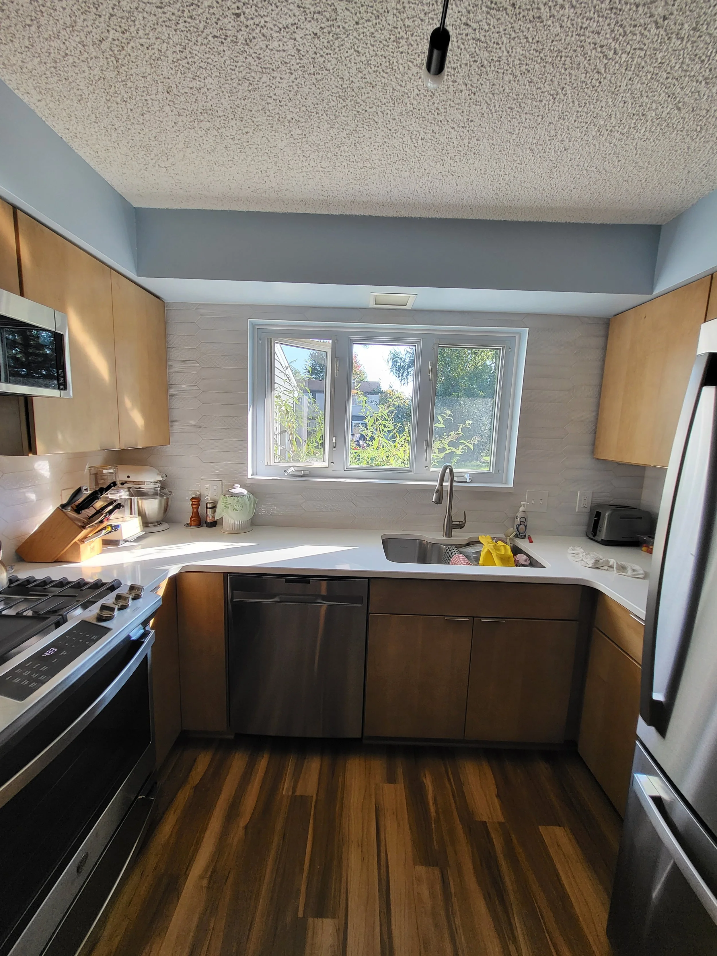 Full height white tile backsplash.jpg