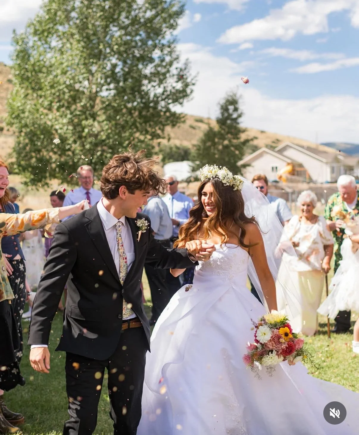 DIY Wedding Flowers in Utah: Where to Buy Local Bulk Flowers for Your Wedding