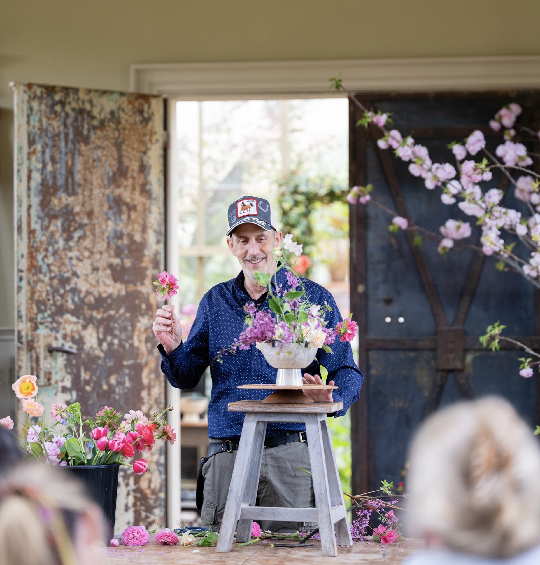 2025-TJ-McGrath-Floral-Workshop-Petronella-Photography-30.jpeg