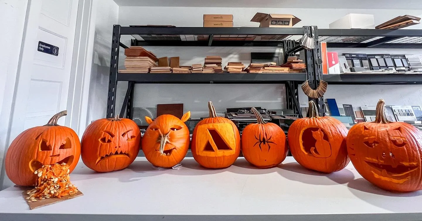 Today we held our first annual team pumpkin carving contest! 
Keep an eye out on our instagram story to cast your vote for your favorite pumpkin. 
.
.
.
HAPPY HALLOWEEN!