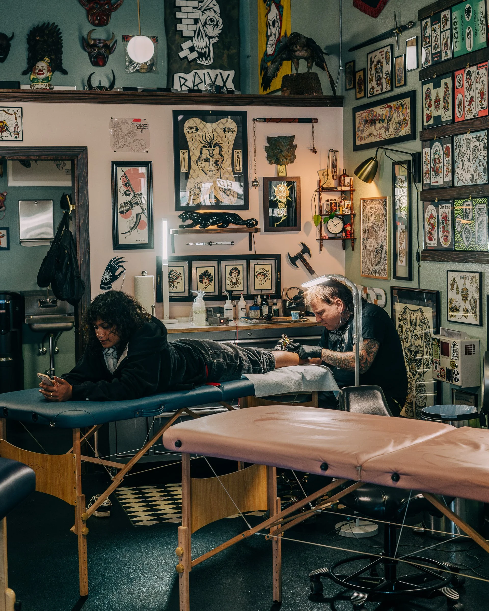 Switchblade Tattoo Club