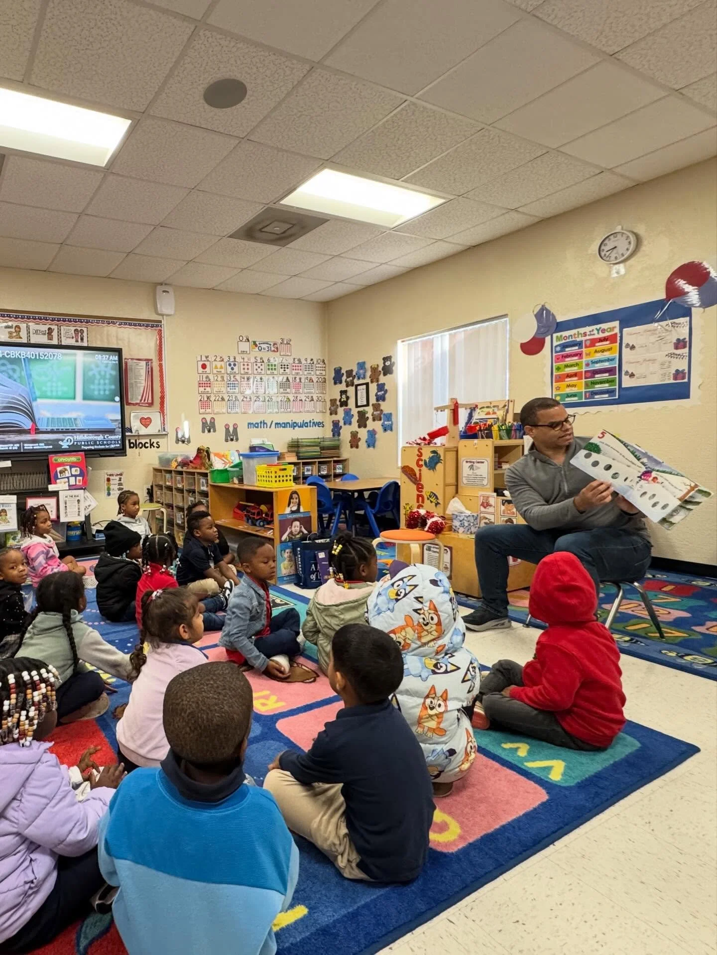 Thank you to our friends from @pfizerinc for coming out to volunteer today. Your enthusiasm and love for reading was contagious. The kids had a wonderful time hanging out and exploring their new books with you. We are already looking forward to the n