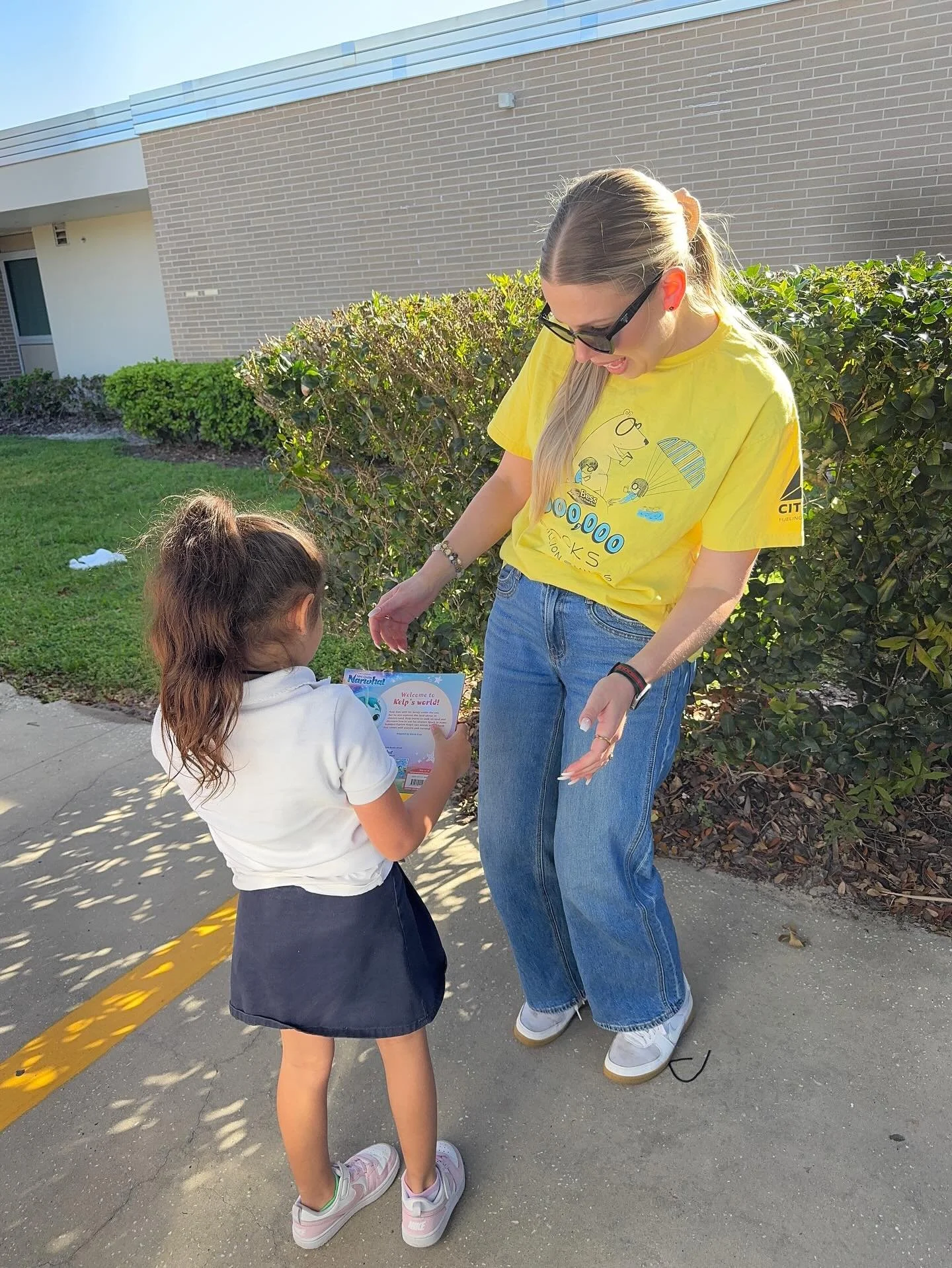 📚 Spring Break = New Book Adventures!

Huge thanks to DFCU for sharing their love of reading with students and teachers today! Because of their generosity, children and teachers were able to pick out exciting new books to take home and enjoy over Sp