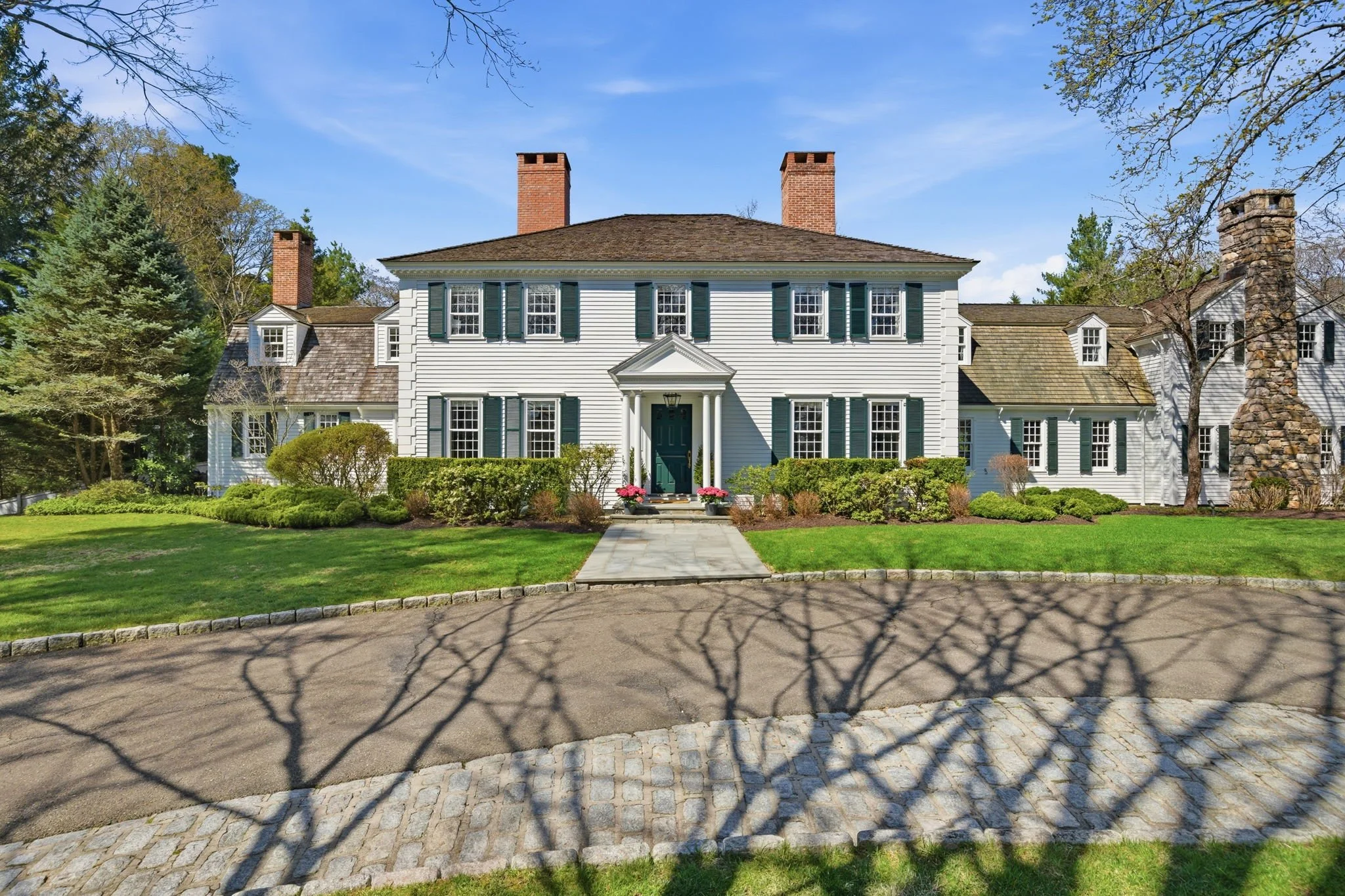 colonial-estate-exterior-photography-greenwich-ct.jpg