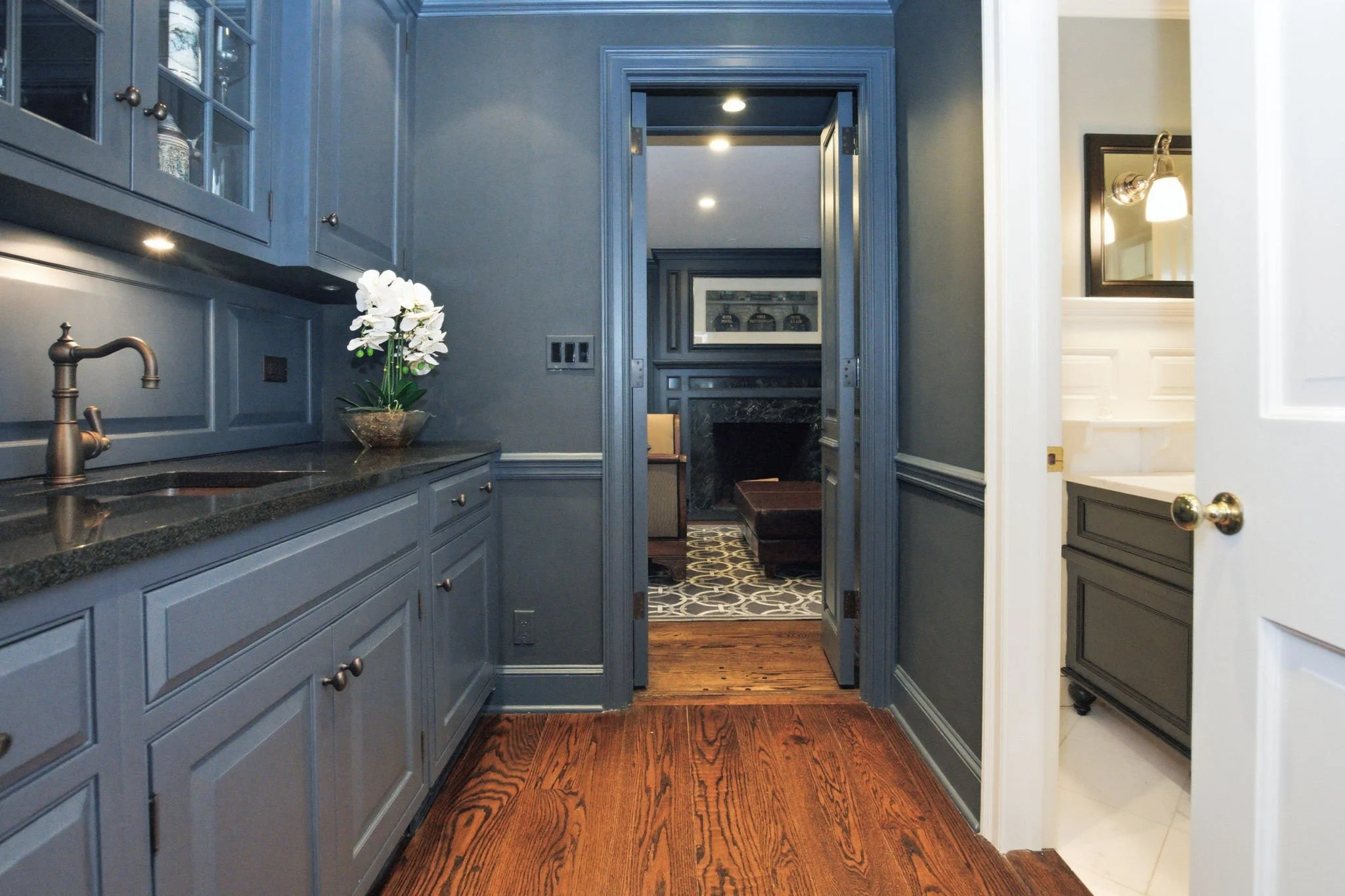 blue-panelled-library-interior-photography-greenwich-ct.jpg