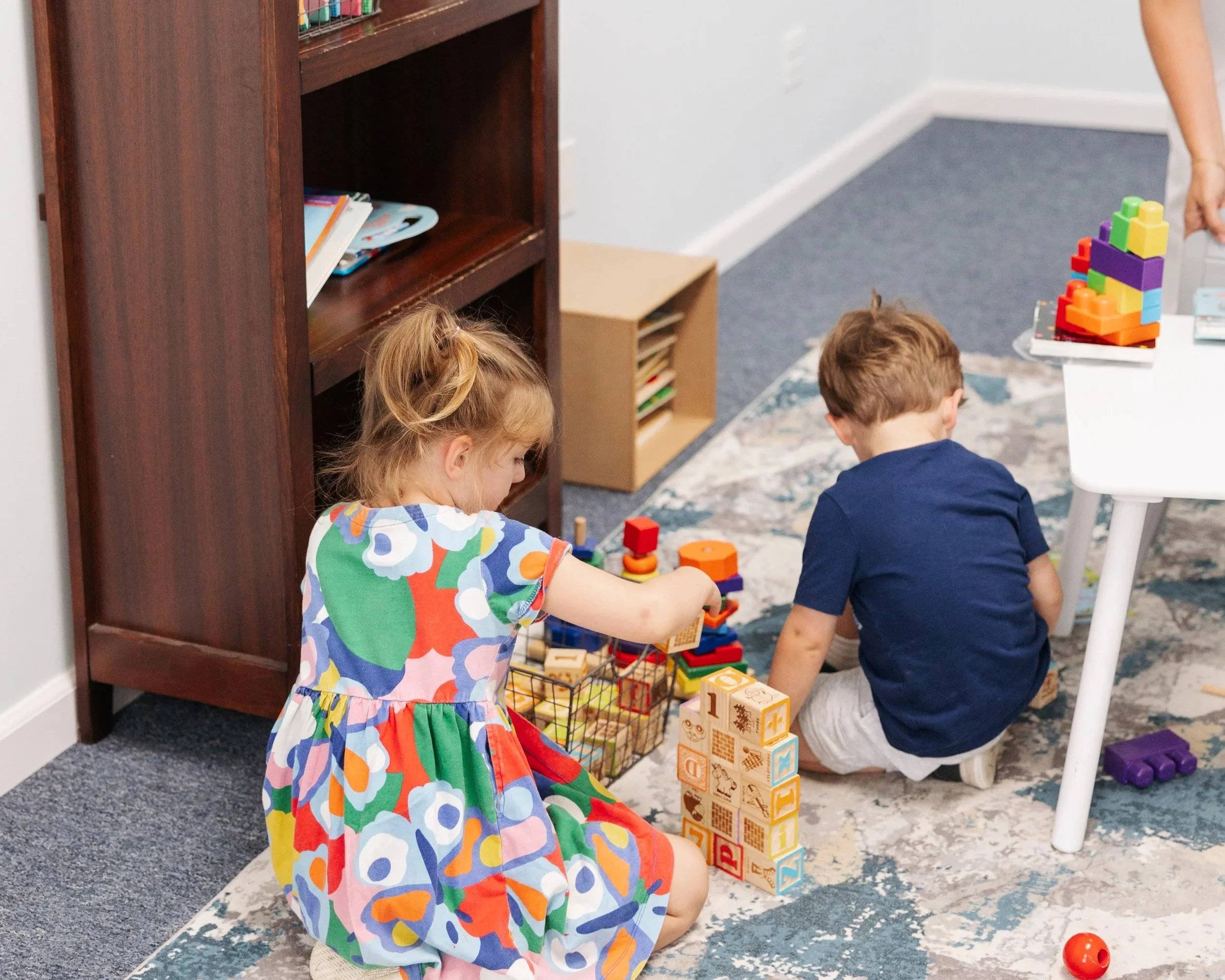Prenatal and family chiropractor in Lenexa