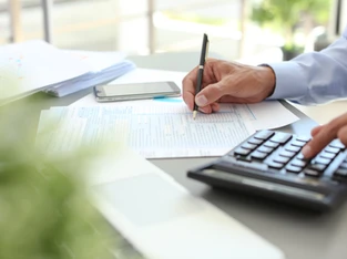 Tax Advantages & Disadvantages of Each Business Structure