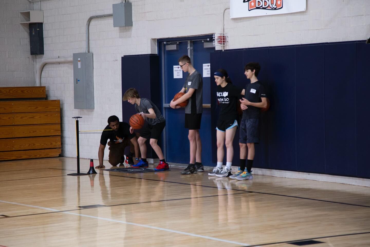 Over the past few months MOF has partnered with Under the Radar to train the middle school and high school basketball teams for a local school. We use a number of different tools and methods to help each player with the skills they need to enhance th