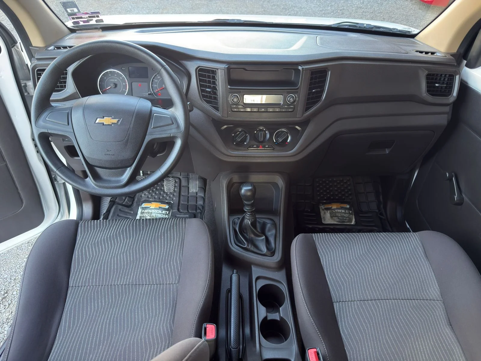 WhatsApp Image 2025-11-14 at 4.27.26 PM (4).jpeg