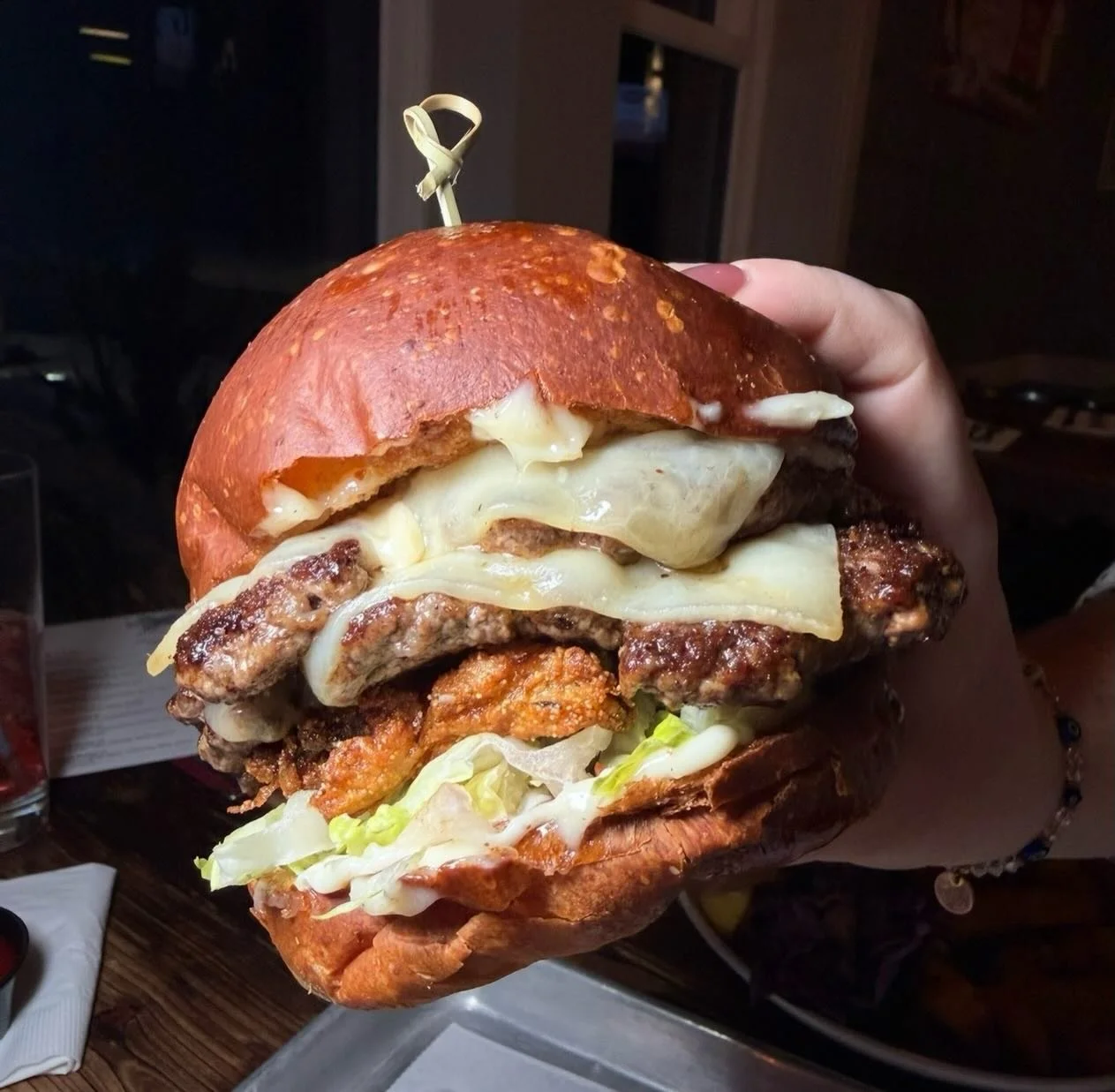 🎯 Dart League Thursdays! 🍔🍺
Join us every Thursday night for darts, drinks, and dinner!
Enjoy our Burger &amp; Beer Special:
➡️ 1 tavern burger + 1 draft beer for just $20.

Grab your friends, throw some darts, and make it a night at the pub. 
Sta