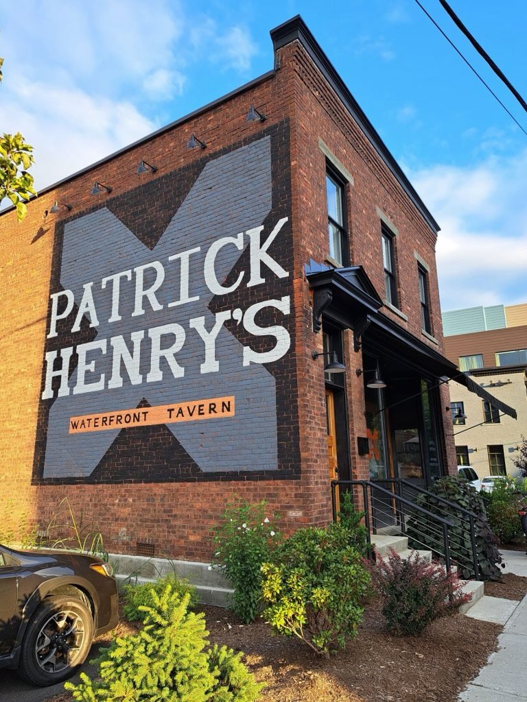 Join us tomorrow from 3&ndash;6 PM as we celebrate 3 years of Patrick Henry&rsquo;s 🥂

We&rsquo;re raising a glass to the memories, the stories, and the good old days&mdash;come be part of it.

Happy Hour 3&ndash;6 PM
&bull; Beer, wine + drink speci