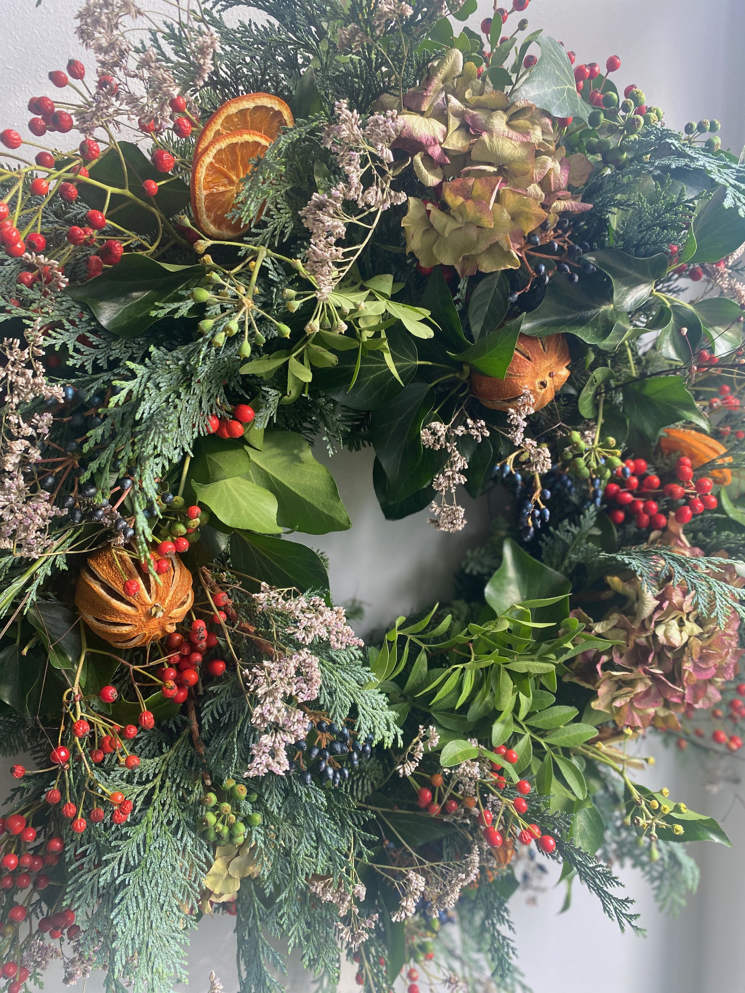 festive wreath-christmas wreath-wreath workshop-wreath making-wreath-christmas craft-leytonstone-wanstead-essex