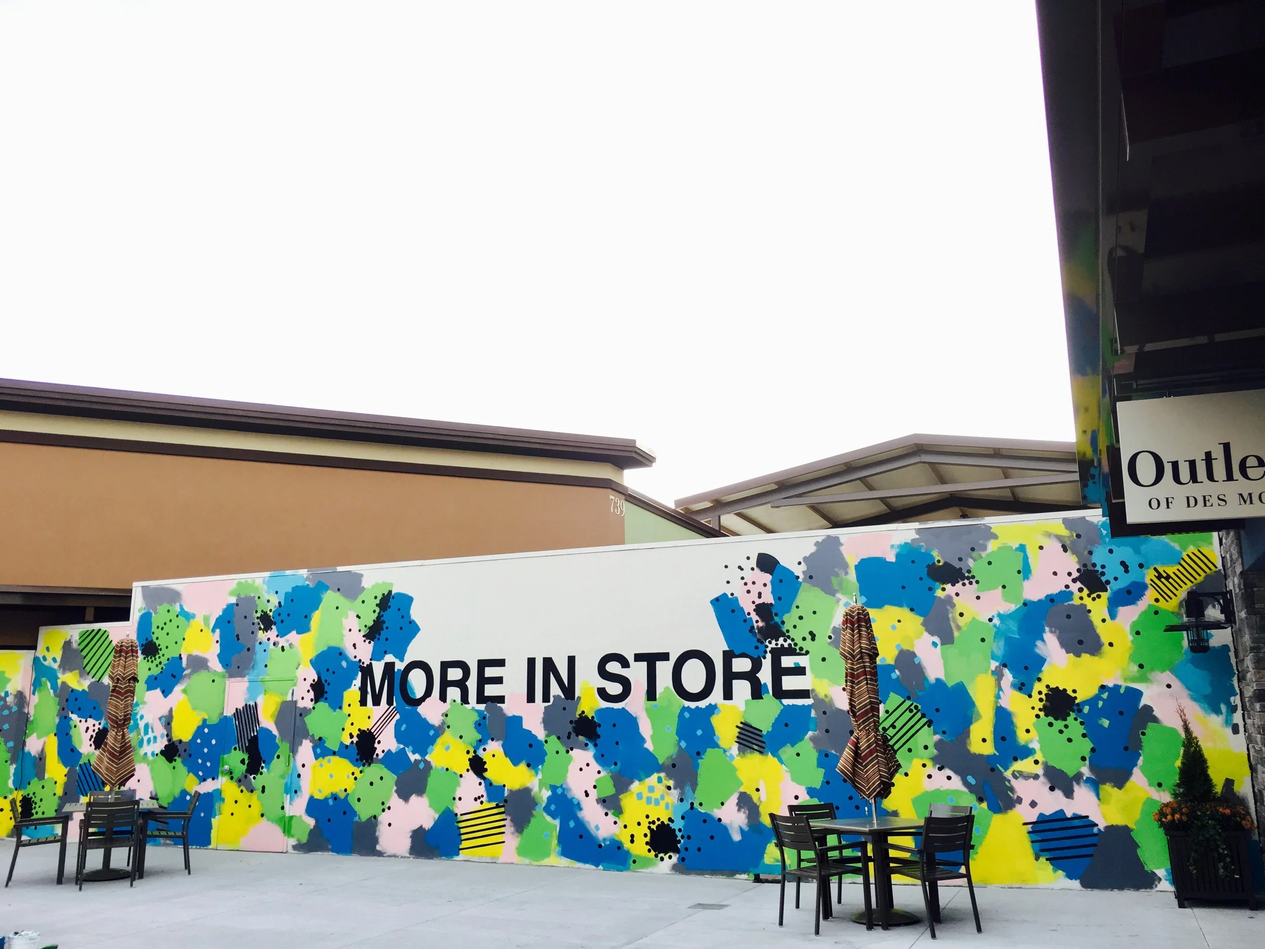 Colorful-mural-abstract-desmoines.JPG