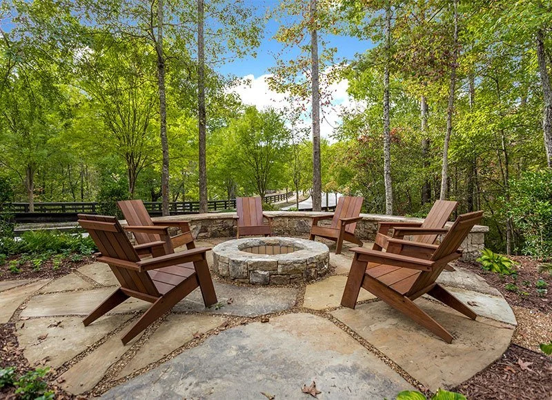 1_swann_ridge_firepit_full.jpg