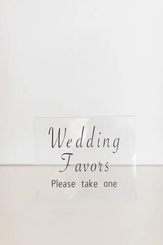 $5.00  - Acrylic Favors Sign 