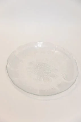 $0.75- 11" Clear floral Dinner Plate