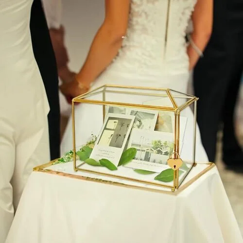 $10.00- Gold Card box 