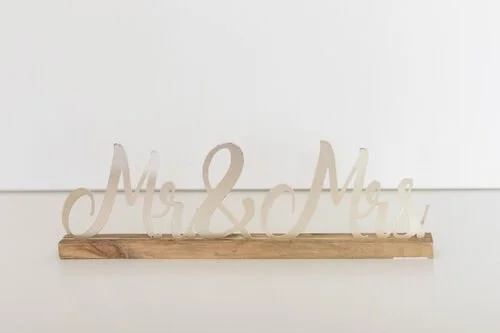 $15.00 - Mr. & Mrs.  Sign 