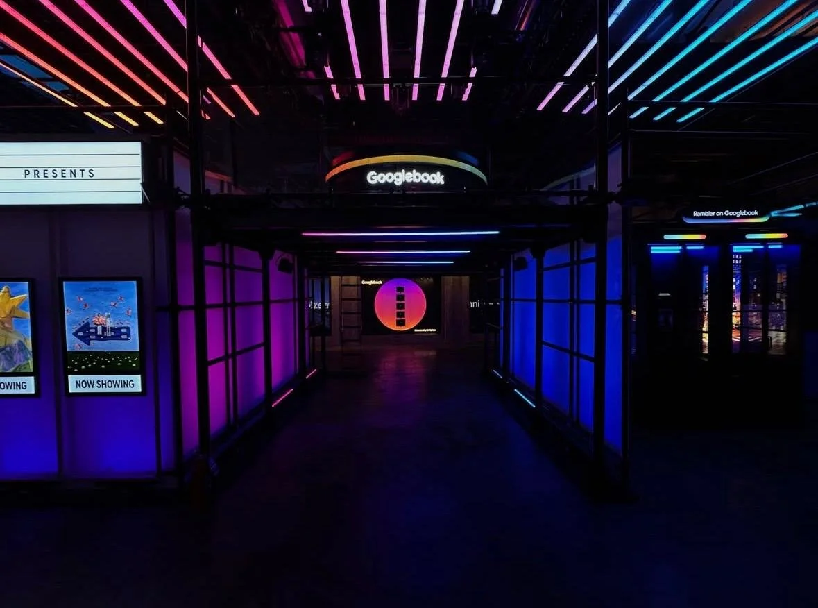 Googlebook studio 1 and 2 bis (1).jpg