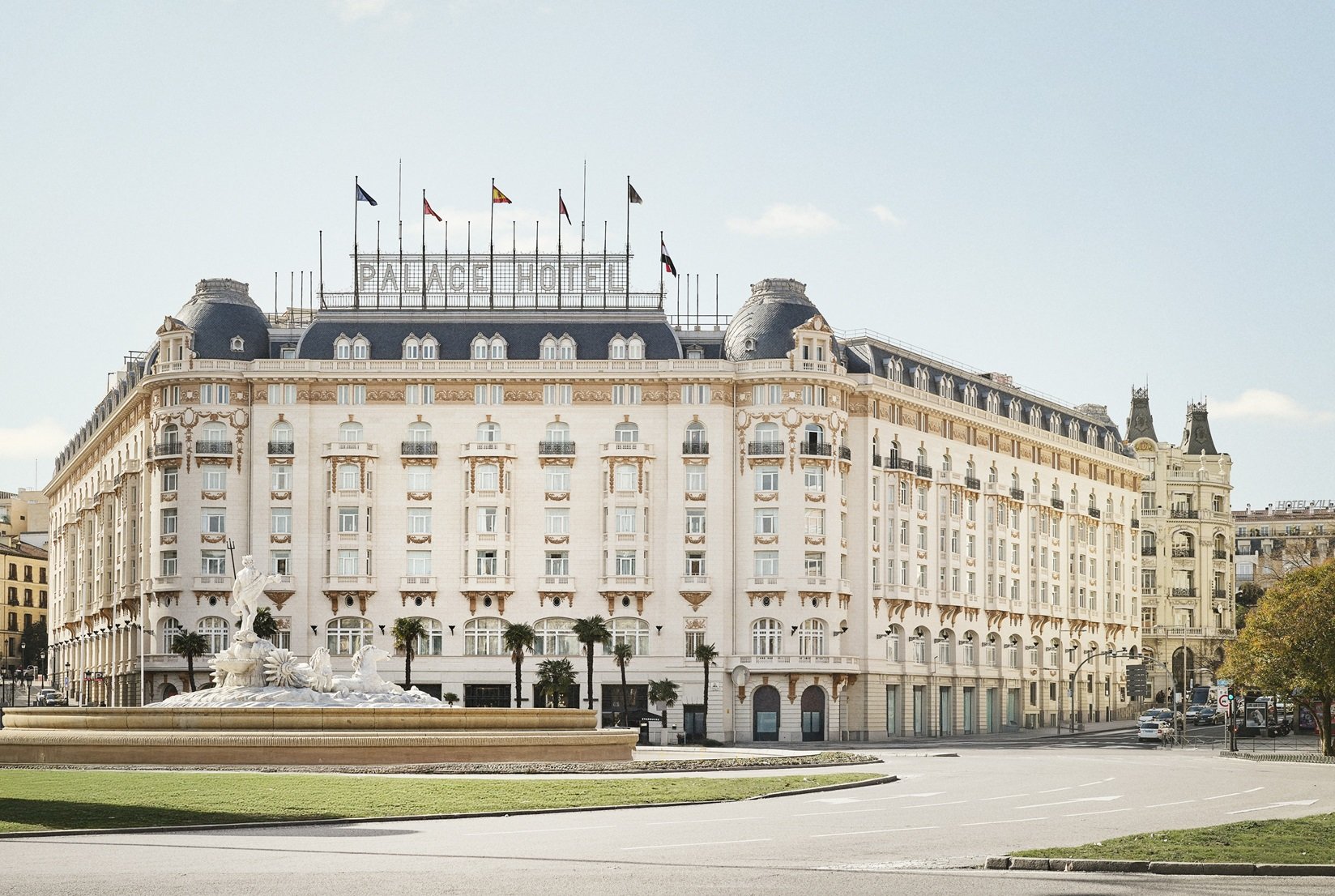1 Exterior View The Palace Hotel, Madrid.jpg